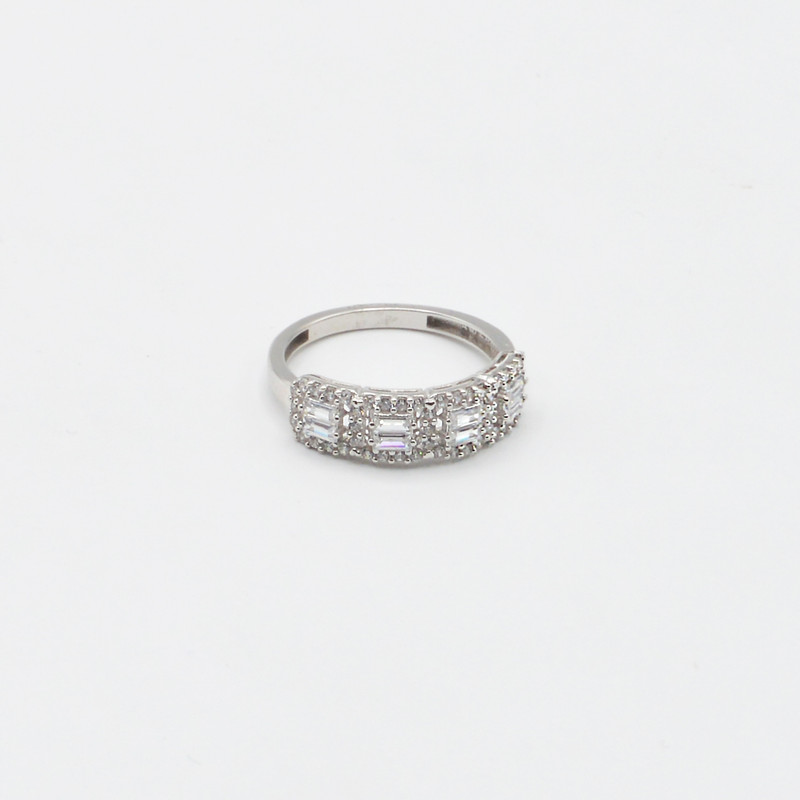 انگشتر طلا 18 عیار زنانه طلای فراهانی مدل تاجی کد 03