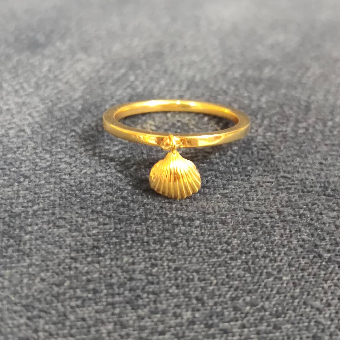  انگشتر طلا 18 عیار زنانه قیراط طرح صدف کد GH269