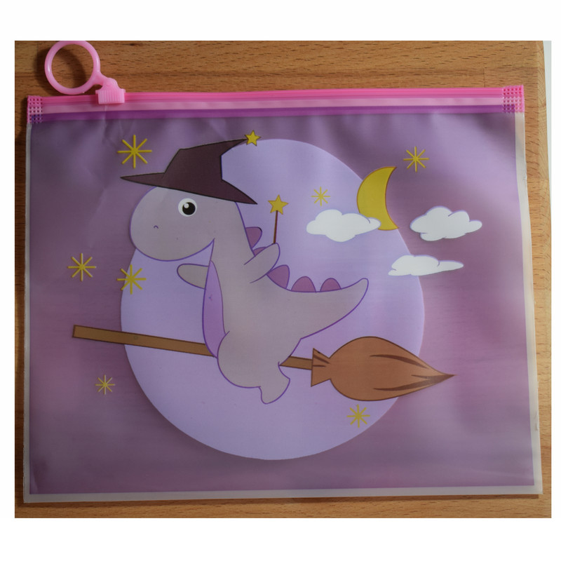 پوشه مدل زیپ دار طرح دایناسور کد 140202JARO پوشه مدل زیپ دار طرح دایناسور کد 140202JARO