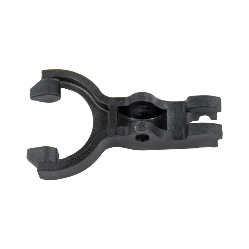 دوشاخه استارت خودرو کد 011 مناسب برای پژو 405