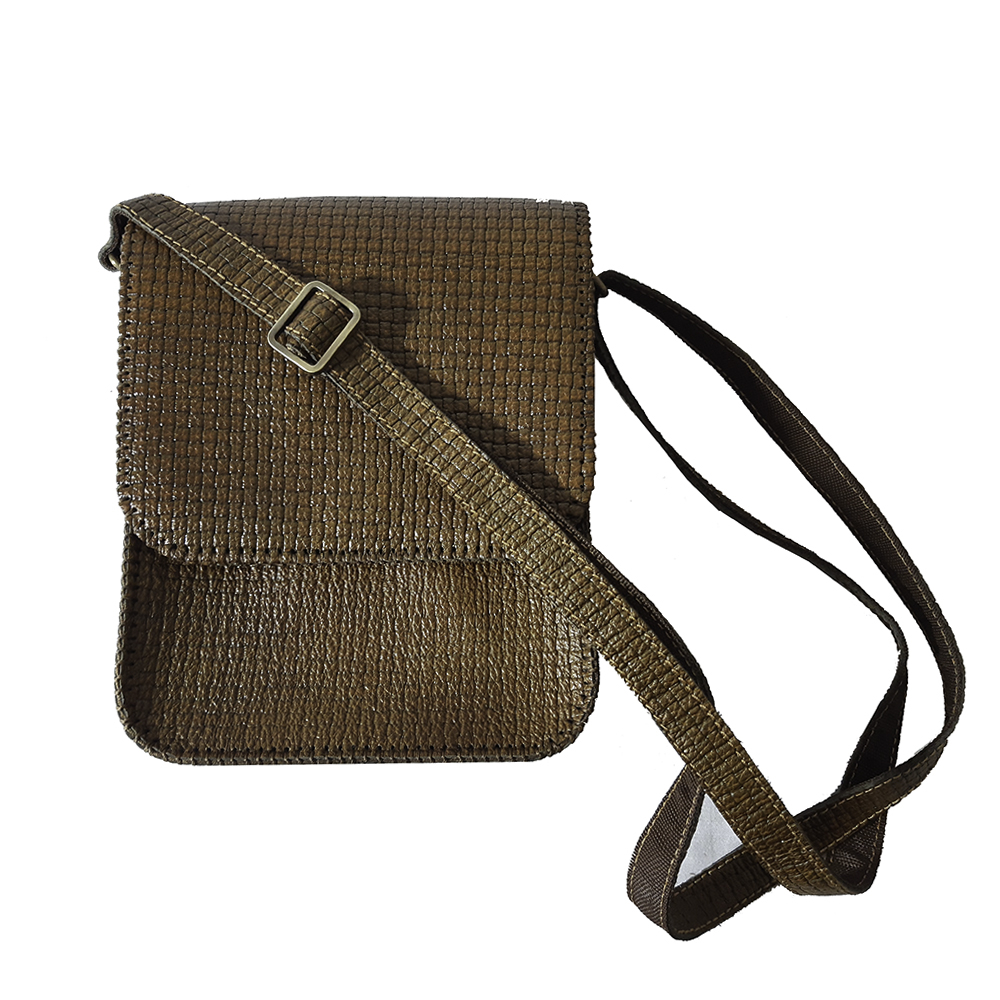 کیف رو دوشی چرمی مدل چهار خونه کد kpg1009