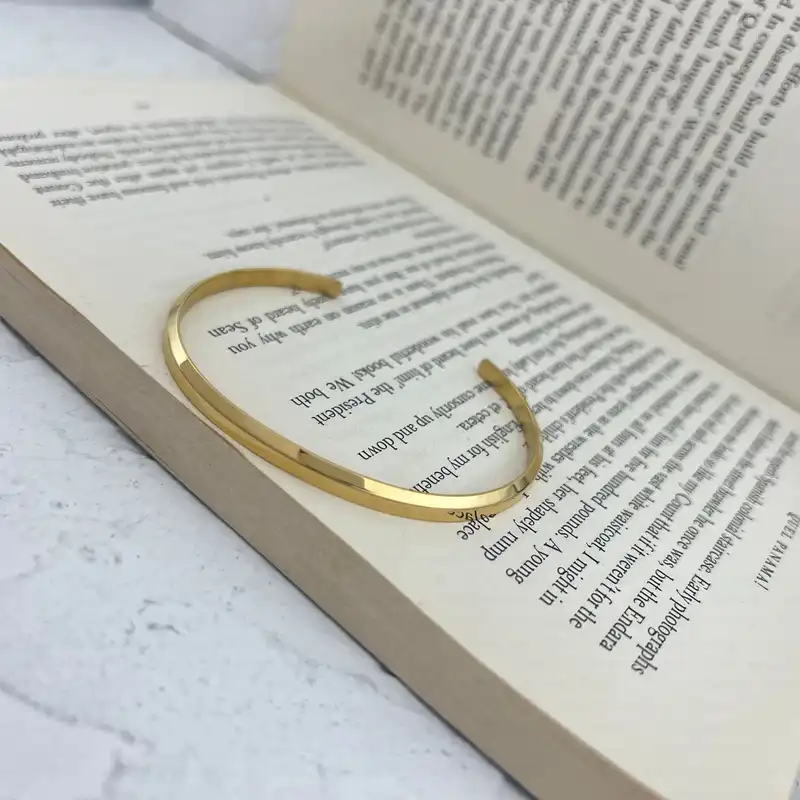 دستبند زنانه مدل B4775