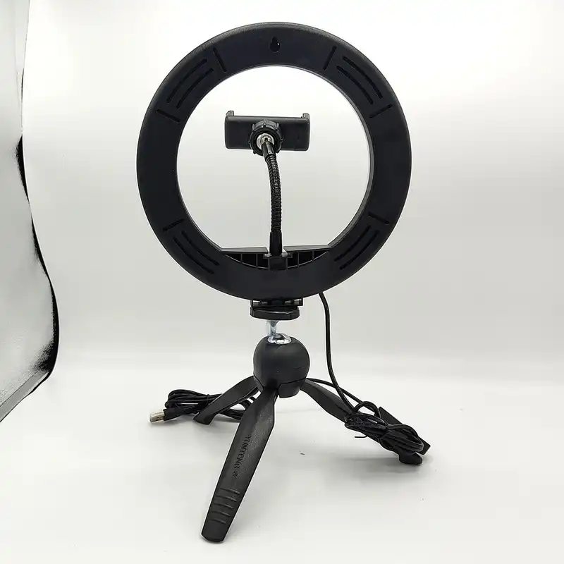 رینگ لایت مدل M20s