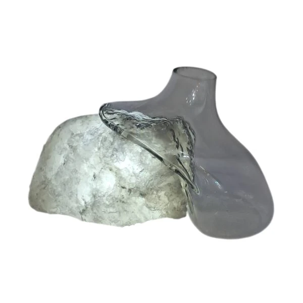 گلدان دکوری طرح شیشه و سنگ
