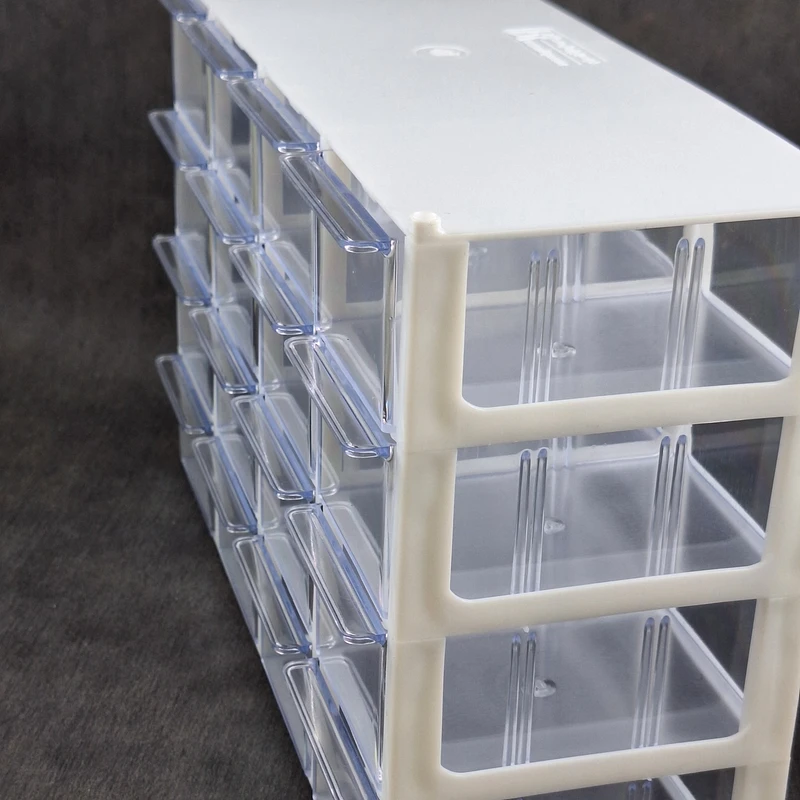 عکس شماره 6 : جعبه نخ و سوزن مدل 16 کشو b04