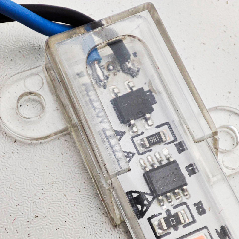 لامپ رشد گیاه 18 وات مدل فول اسپکتروم 220v طرح ریسه LED بسته 4 عددی