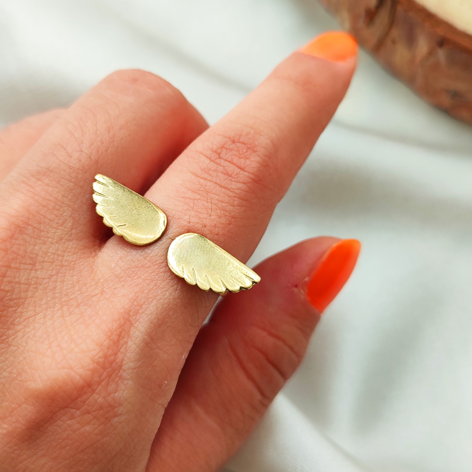 انگشتر زنانه مدل بال فرشته کد DA042