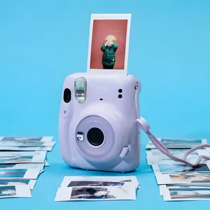 دوربین عکاسی چاپ سریع فوجی فیلم مدل Instax Mini 11
