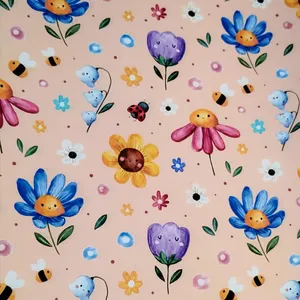کاغذ کادو گلاسه مدل باغچه گل بسته 5 عددی 