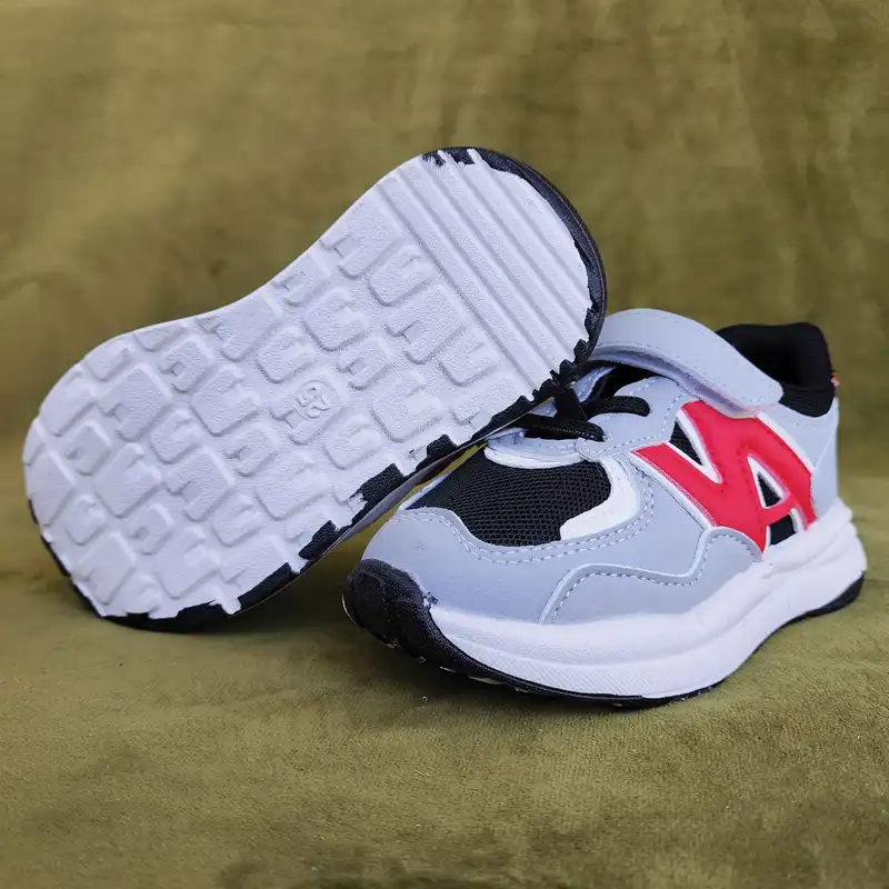 کفش مخصوص پیاده روی مدل FashioQ-NewQ-GrQ-101040