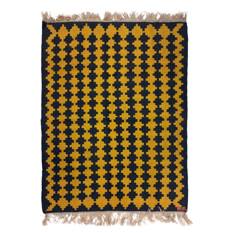 گلیم دستبافت یک و نیم متری طرح قشقایی کد 8435006