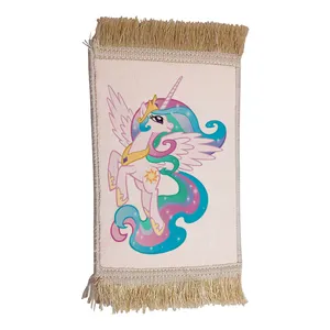 فرش ماشینی دیوارکوب مدل یونیکورن کد 30