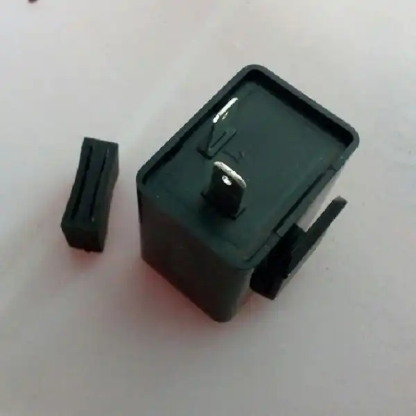 راهنما اتوماتیک موتورسیکلت مدل YX GOLD 2 بوق دار مناسب برای هندا