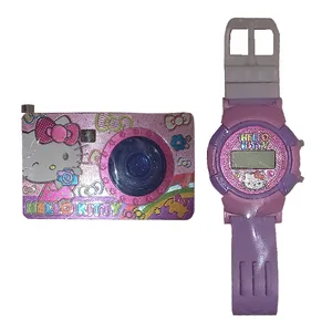 اسباب بازی مدل دوربین اسلایدی و ساعت طرح کیتی مجموعه 2 عددی