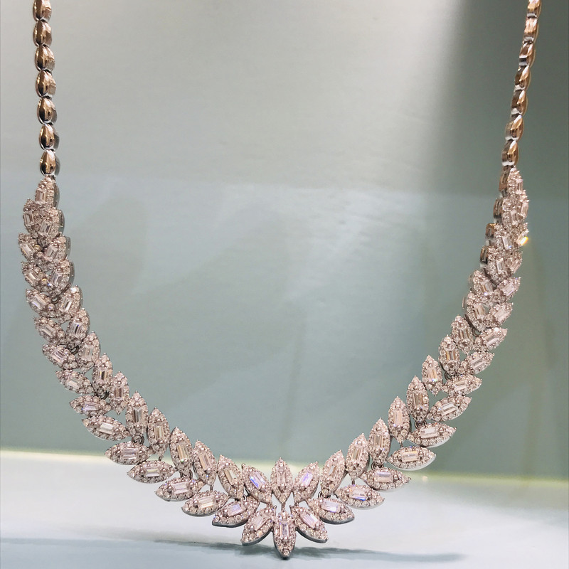 نیم ست نقره زنانه مدل سوپر رویال اتریشی