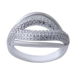 انگشتر نقره زنانه بازرگانی میلادی مدل مدرن فول نگین برلیان کد AWR_416