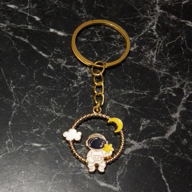 جاکلیدی دخترانه مدل فضانورد کد 2000 جاکلیدی دخترانه مدل فضانورد کد 2000