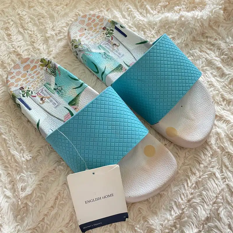 دمپایی زنانه انگلیش هوم مدل Island  Light Bl