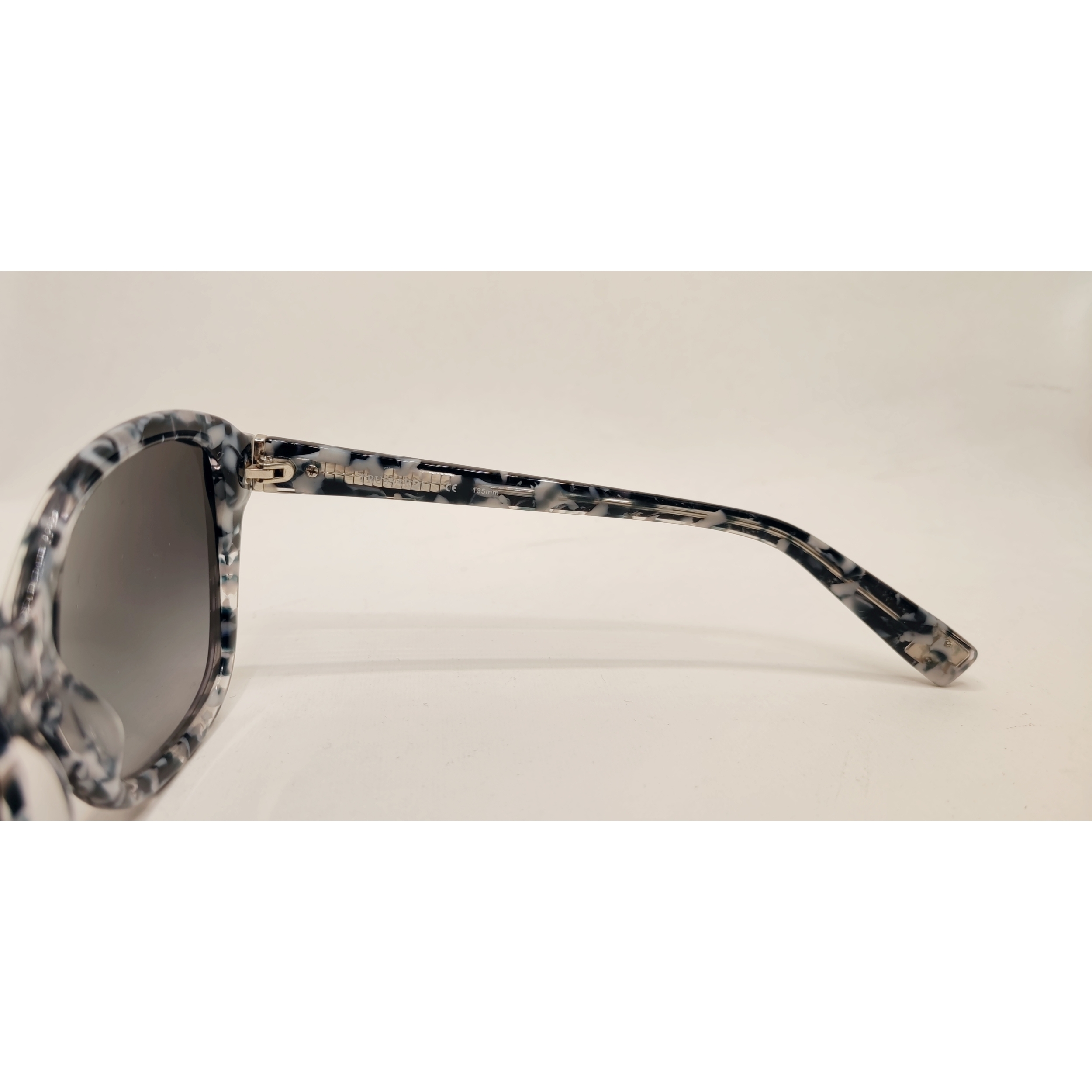 عینک آفتابی زنانه تروساردی مدل TR12879 -  - 4