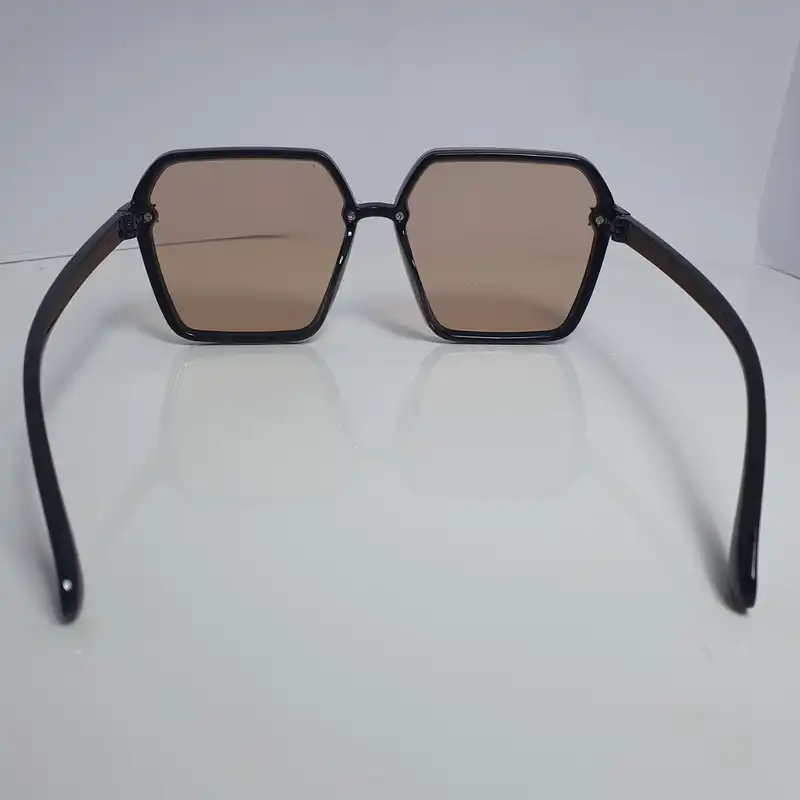 عینک آفتابی زنانه اچ مدل MG1278