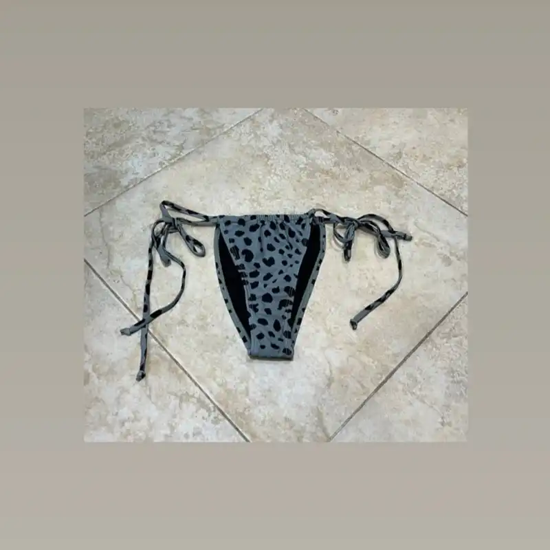 مایو زنانه ناستی گال مدل N9090