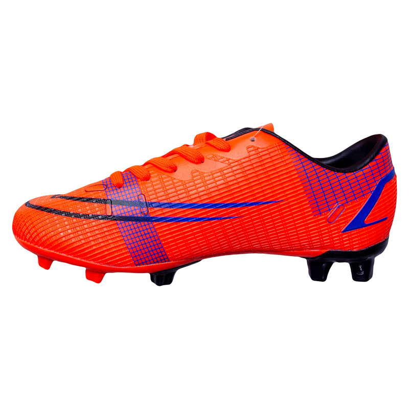 کفش فوتبال پسرانه مدل ۲۰۲۵