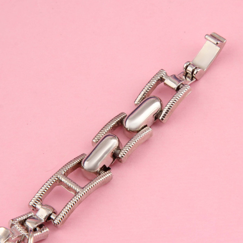 ساعت مچی عقربه ای دخترانه مدل فانتزی فول نگین کد WHW_208