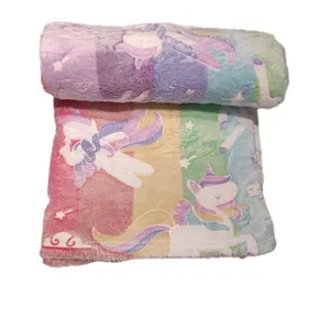 پتو مسافرتی 2 نفر ویراگیتا مدل شبنما یونیکورن الوان سایز 220x200 سانتی‌متر