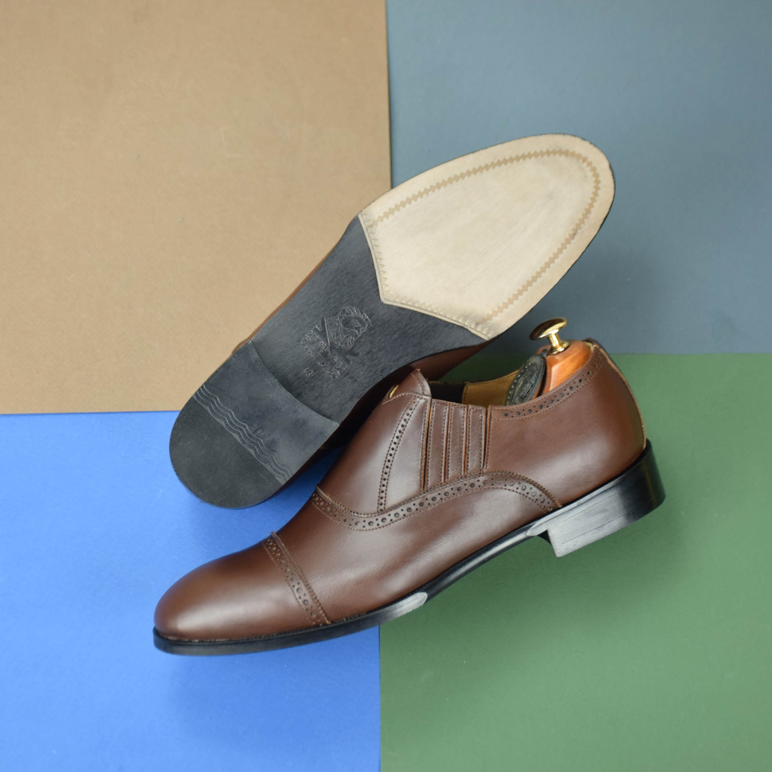 کفش مردانه کرمانی مدل چرم دستدوز طبیعی کد 1070 رنگ قهوه ای -  - 9