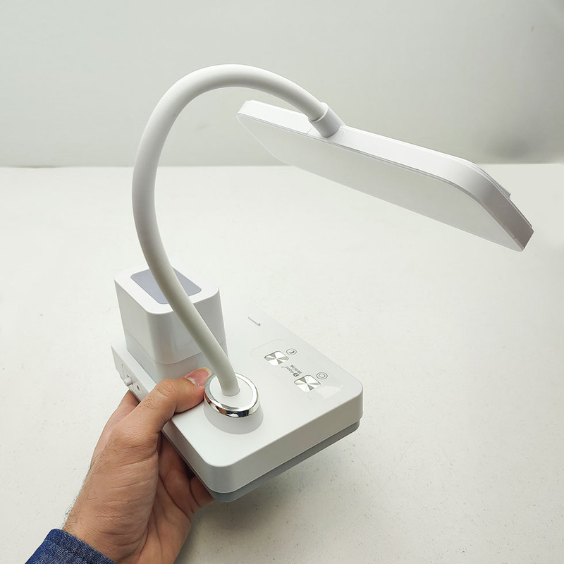 چراغ مطالعه شارژی مدل سه حالته کد 1945