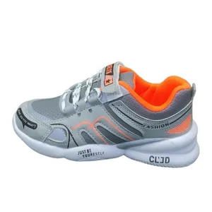 کفش مخصوص پیاده روی بچگانه مدل Cljd