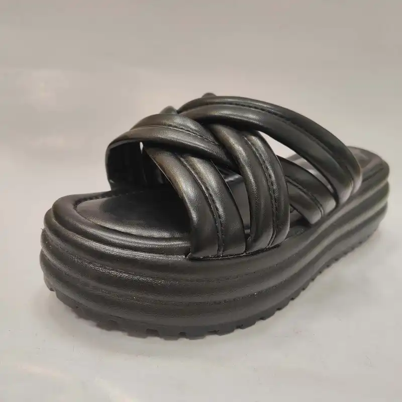 دمپایی زنانه مدل 2026