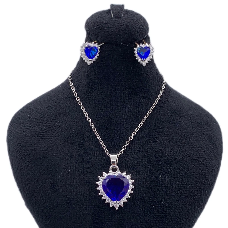 نیم ست زنانه مدل قلب جواهری کد KYSETNIM107