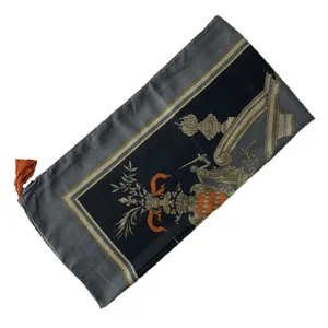 روسری زنانه مدل نخی طرح موناکو