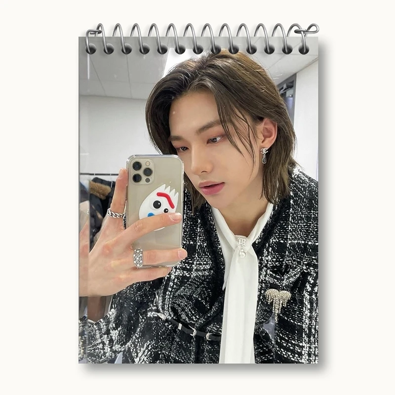 دفتر یادداشت 50 برگ خندالو مدل هیونجین گروه استری کیدز Stary Kids کد 16899