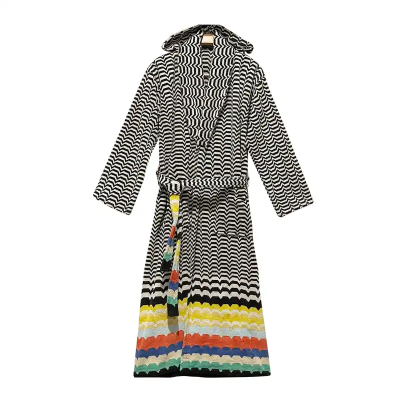 حوله پالتویی برق لامع مدل زولو سایز 125