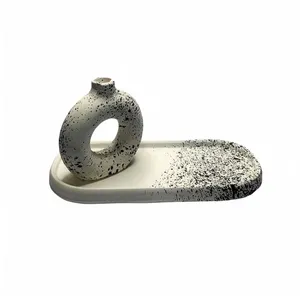 گلدان سنگی مدل دوناتی به همراه سینی