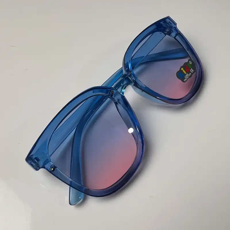 عینک آفتابی بچگانه مدل P I CH