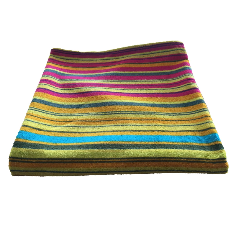 حوله استخری طرح راه راه کد ST118 سایز 70×140 سانتیمتر