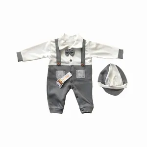 ست سرهمی و کلاه نوزادی مدل چهارخانه