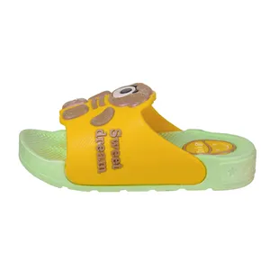 دمپایی دخترانه مدل 3-3-6-2-L.Mo.16