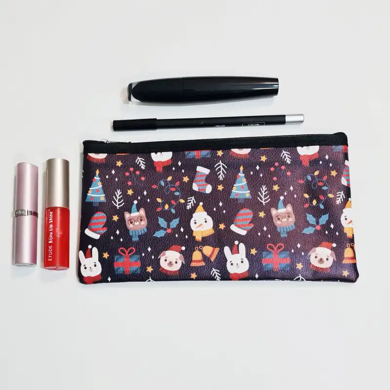 کیف لوازم آرایش زنانه طرح حیوانات کریسمس مدل MCA201110