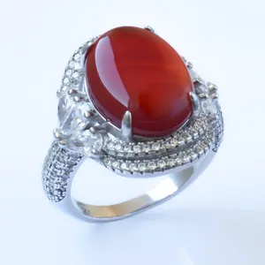 انگشتر نقره زنانه مدل عقیق کد R33