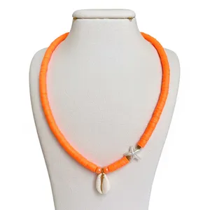 گردنبند دست ساز زنانه مدل فیمو و آویز صدف دریایی