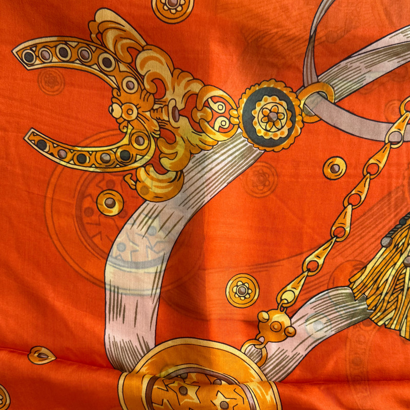 روسری زنانه مدل حریر ابرشیم مهمانی مجلسی زنجیره ای کد 13