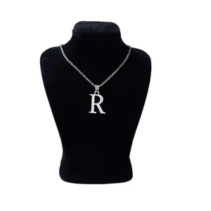 گردنبند زنانه طرح حرف R