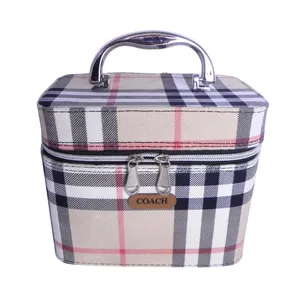 کیف لوازم آرایش زنانه مدل 007654