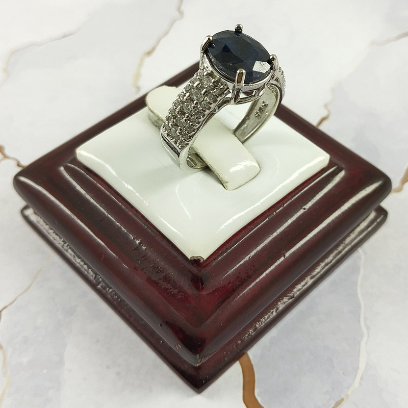 انگشتر نقره زنانه سلین کالا مدل یاقوت کبود کد 35