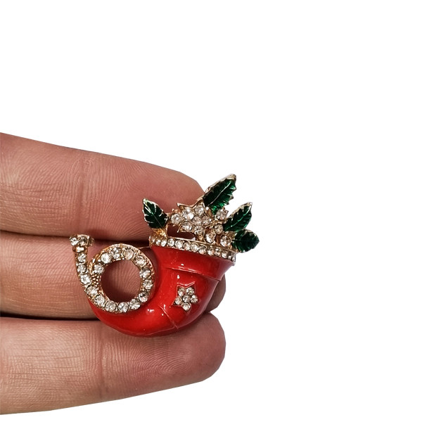 گل سینه زنانه مدل کریسمس 2029 گل سینه زنانه مدل کریسمس 2029