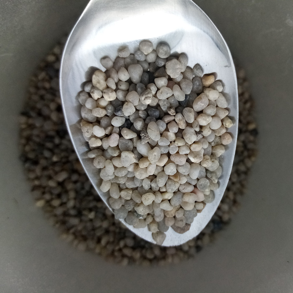 شن تزیینی مدل Caviar وزن 1 کیلوگرم